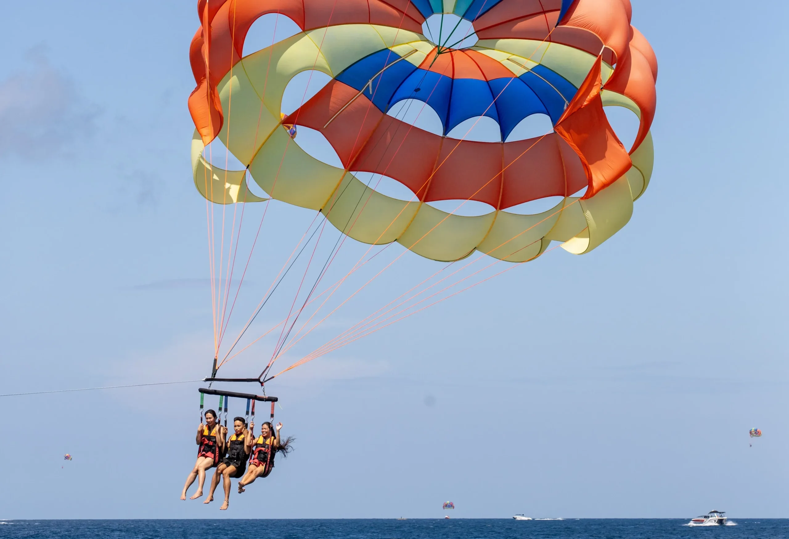 Parasailing in Boracay — photo 4
