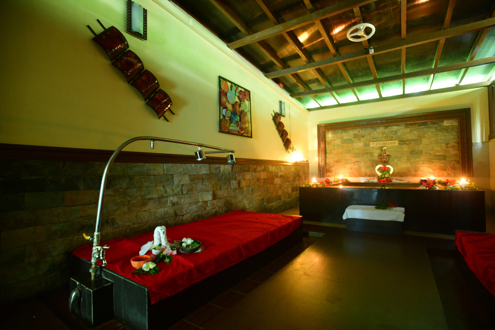 Lava Stone Massage in Boracay — photo 5